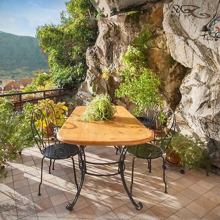 Casa Al Duomo-Nel Cuore Storico Di Merano Luaran gambar
